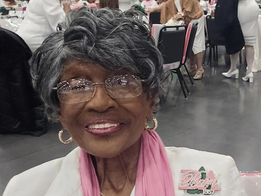 Mrs. Gene Hopkins Chandler Profile Photo