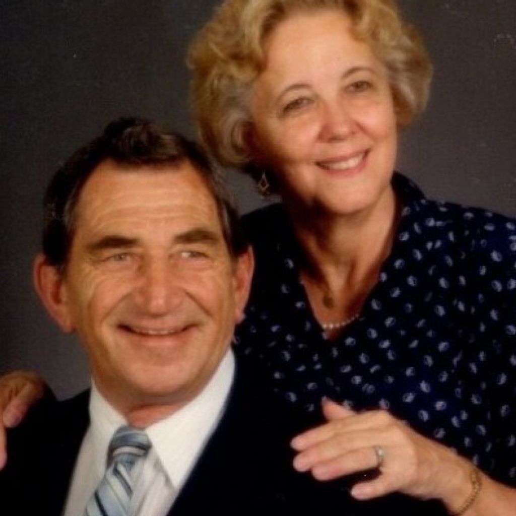 Lois Lorraine Manley  Weipert
