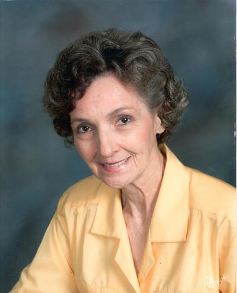 Julia Mae Bates Profile Photo