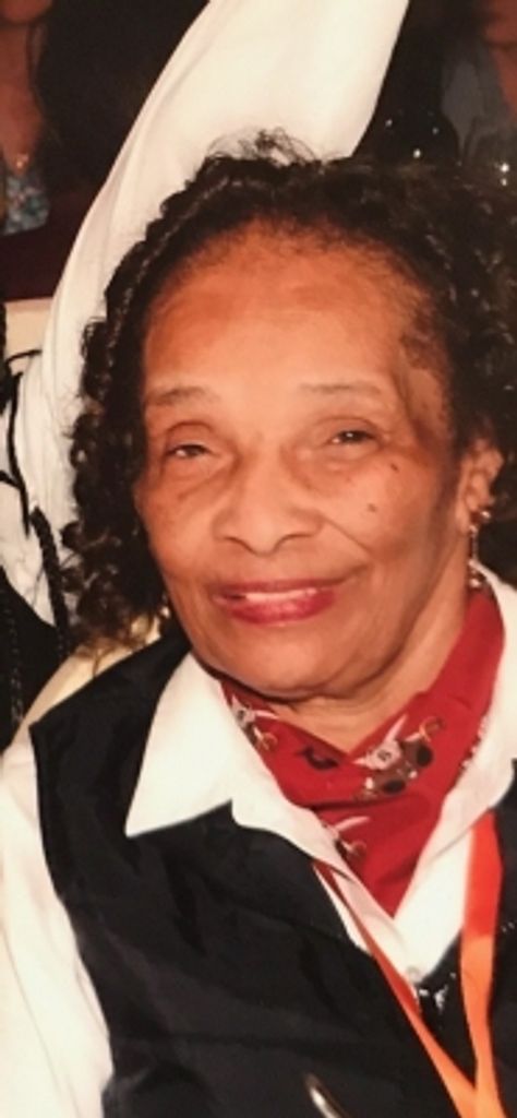 Donna Elaine Thomas