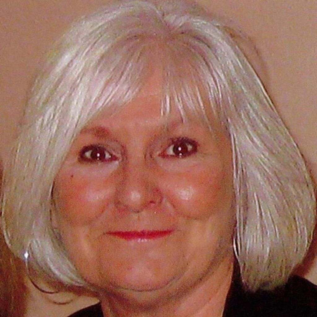 Roberta L Casella