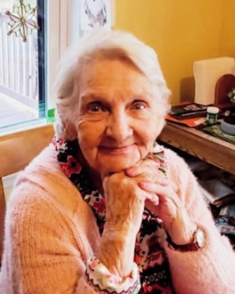 Mae Pressel Profile Photo