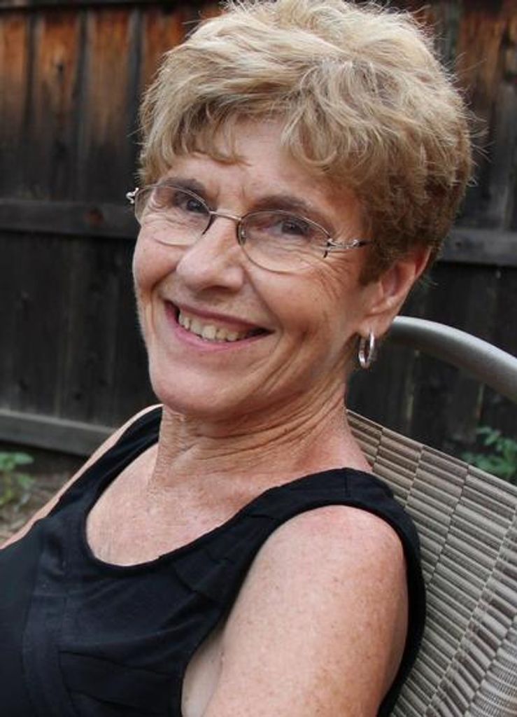 Carolyn Louise Weaver Profile Photo