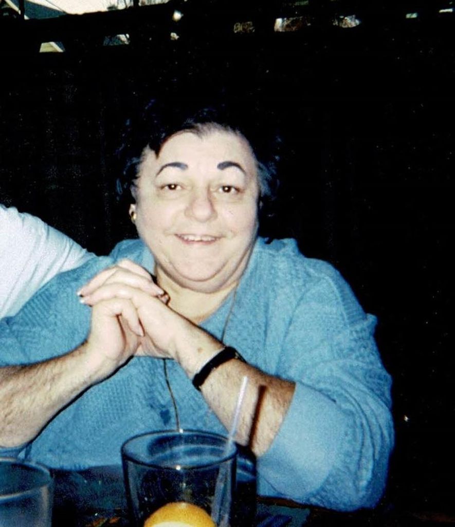 Annette Chernobay Profile Photo