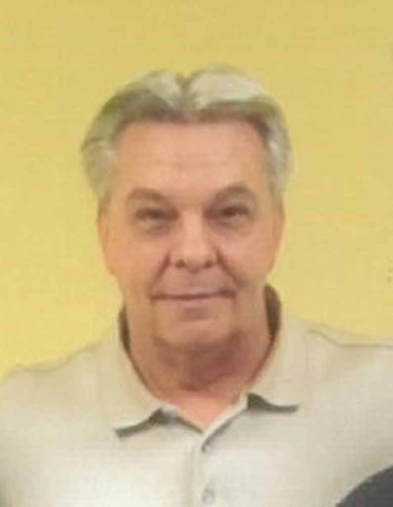 Robert Michael Maczka Profile Photo