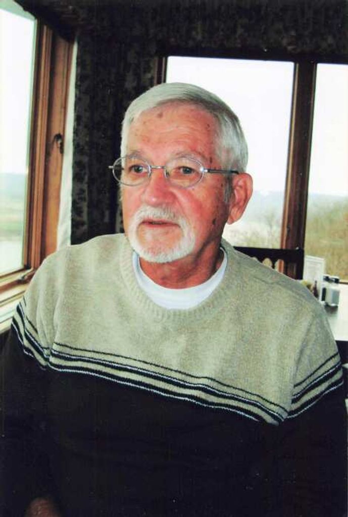 Thomas "Tom" Emery Whiteside