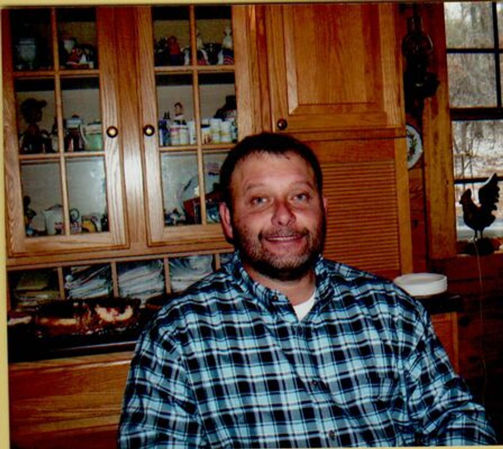 Bobby "Fancy" Lloyd Reynolds Profile Photo