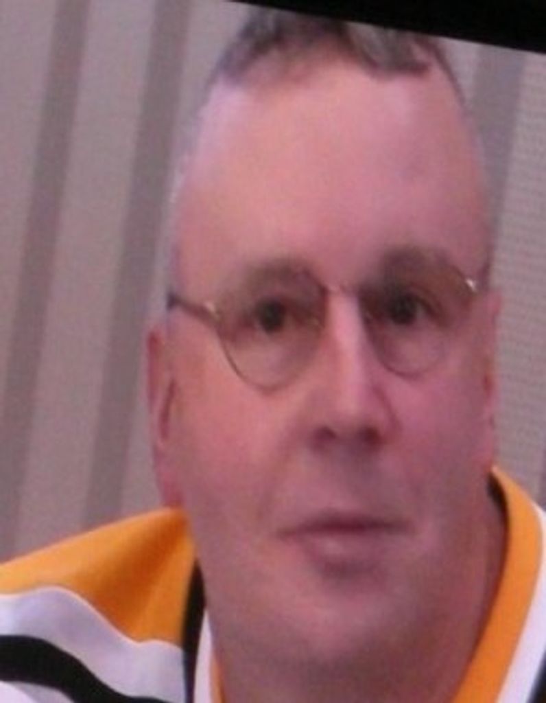 Mark Daniel Holden
