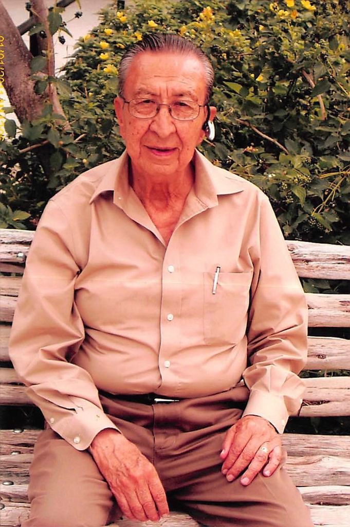 Nicolas R. Flores