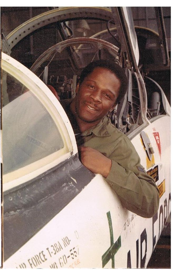 Robert Mitchell Profile Photo