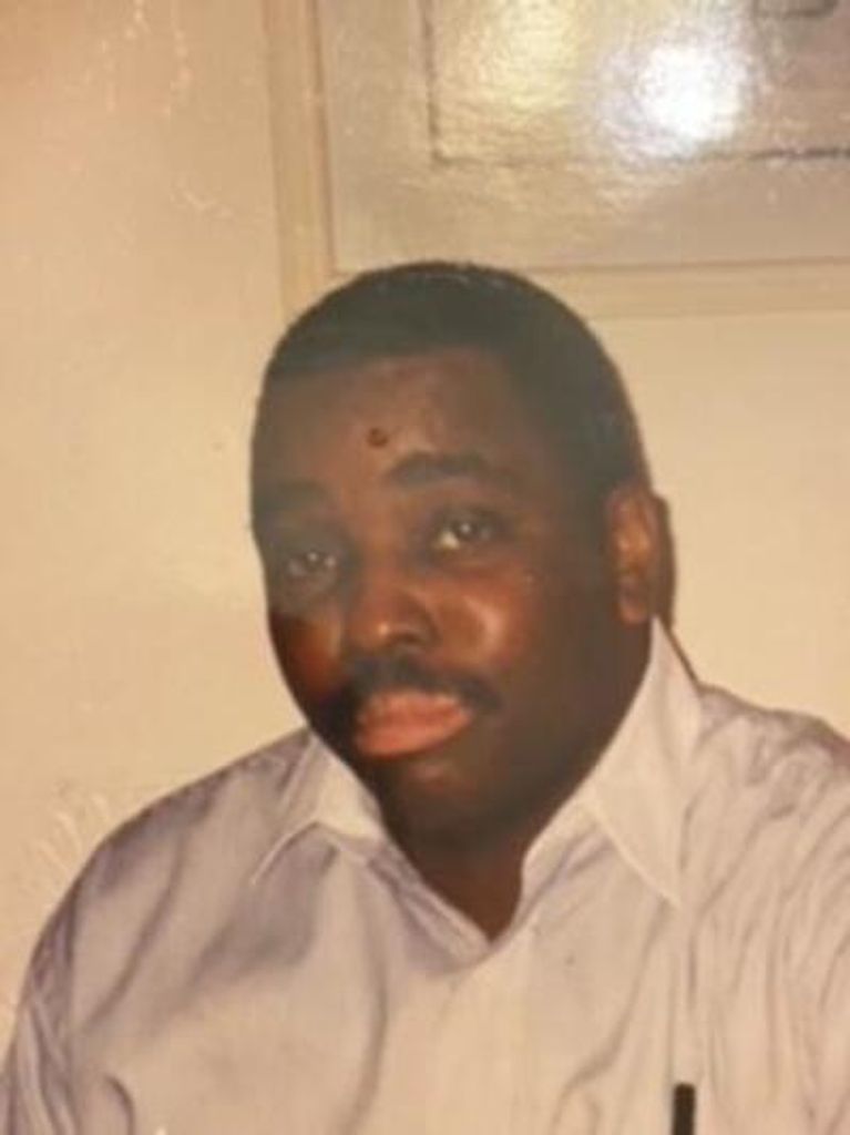 Cedric Ivan Edmonds Profile Photo