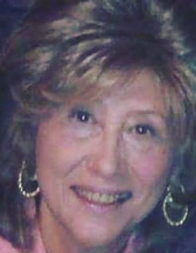 Anna Hrobak Profile Photo