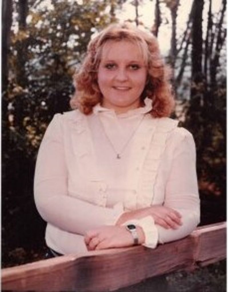 Linda Sue (Cornett)  Taylor