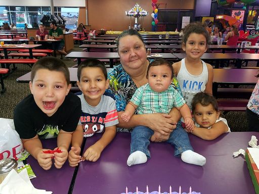 Maria Guadalupe Salinas photo gallery thumbnail 161 of 200