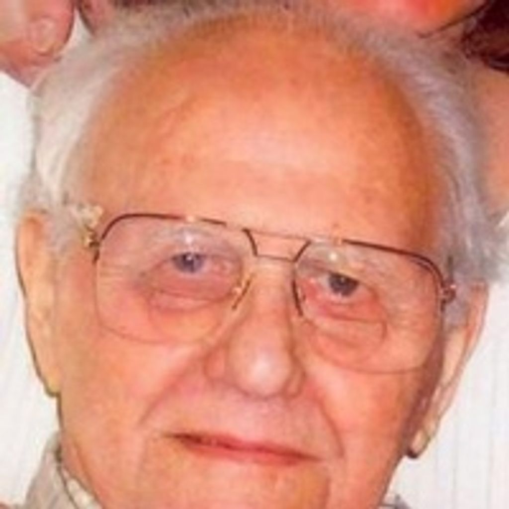 Frank  P. Ladeira,  Sr.