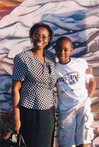 Beatrice Wetabira Chirase photo gallery thumbnail 24 of 44
