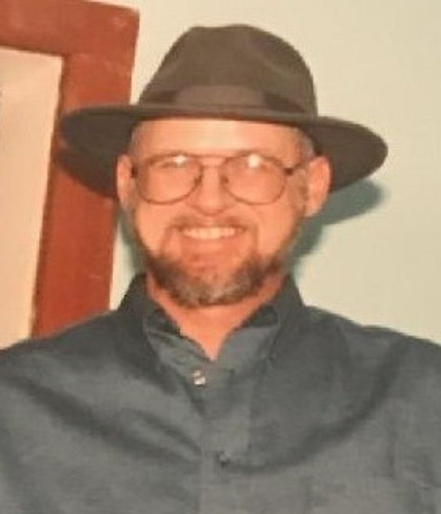 Edward Scott Thompson Profile Photo