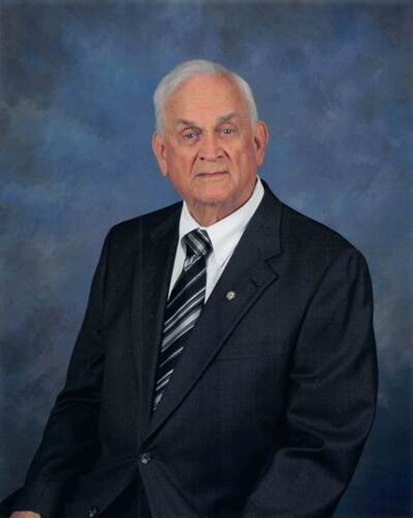 Ray L. "Pete" Ainsworth Profile Photo
