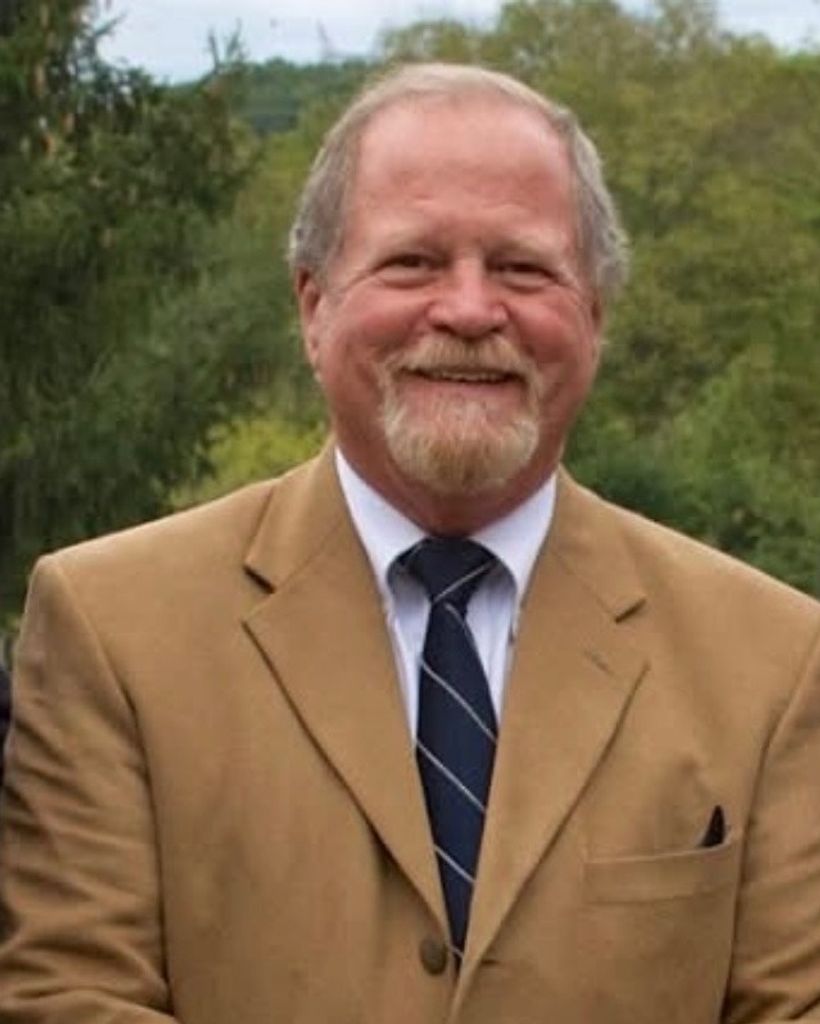 Geoffrey Ezell Profile Photo