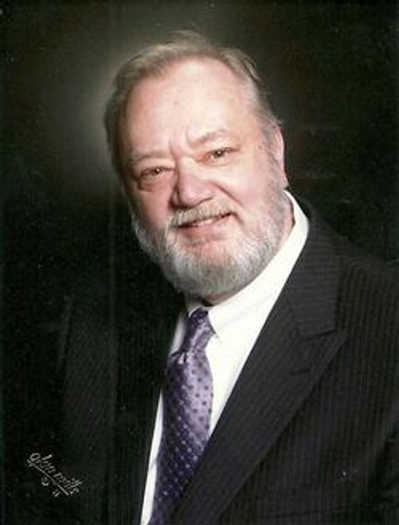 Michael Collins Profile Photo