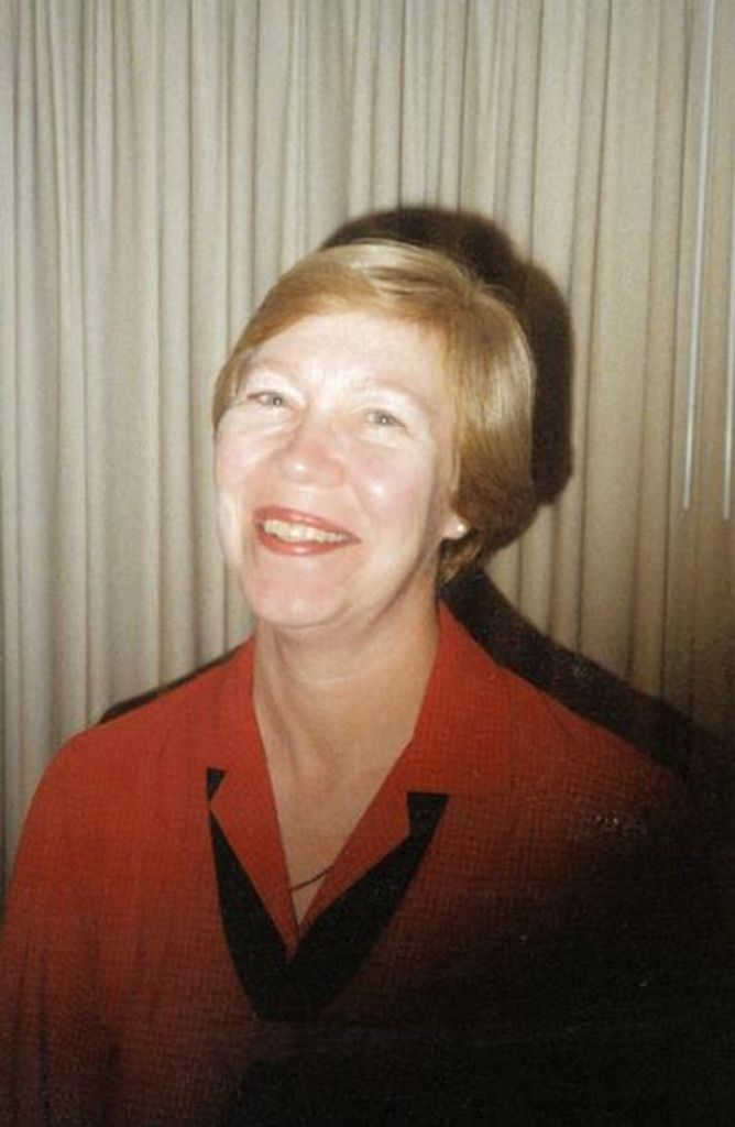 Sandra Lotton Profile Photo