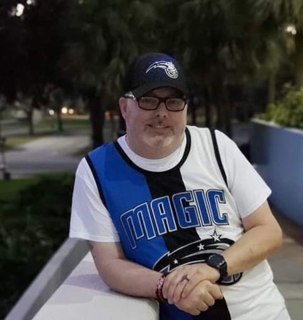 Michael Sean Eaton Profile Photo