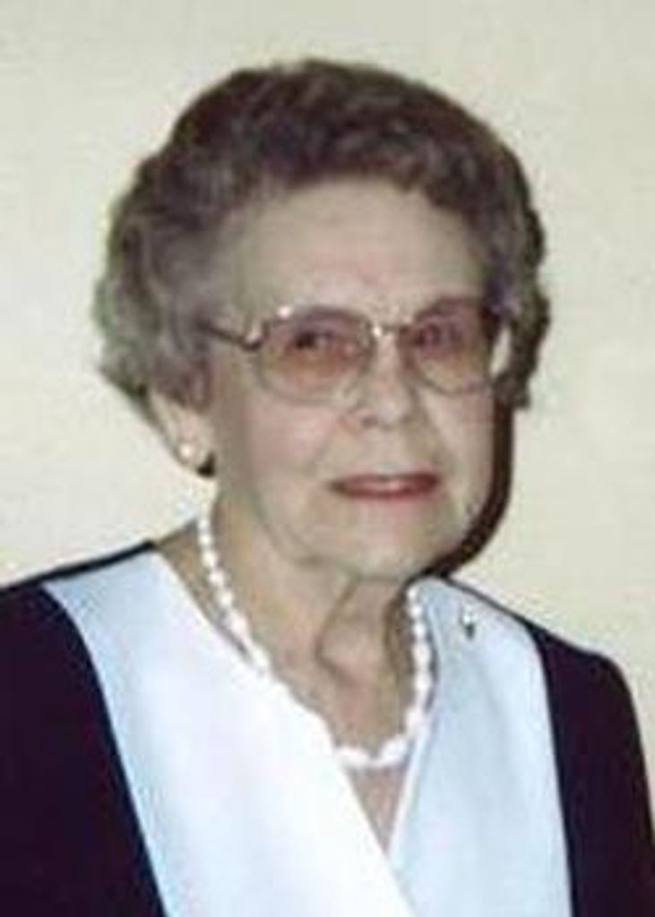 Leona Layden Profile Photo