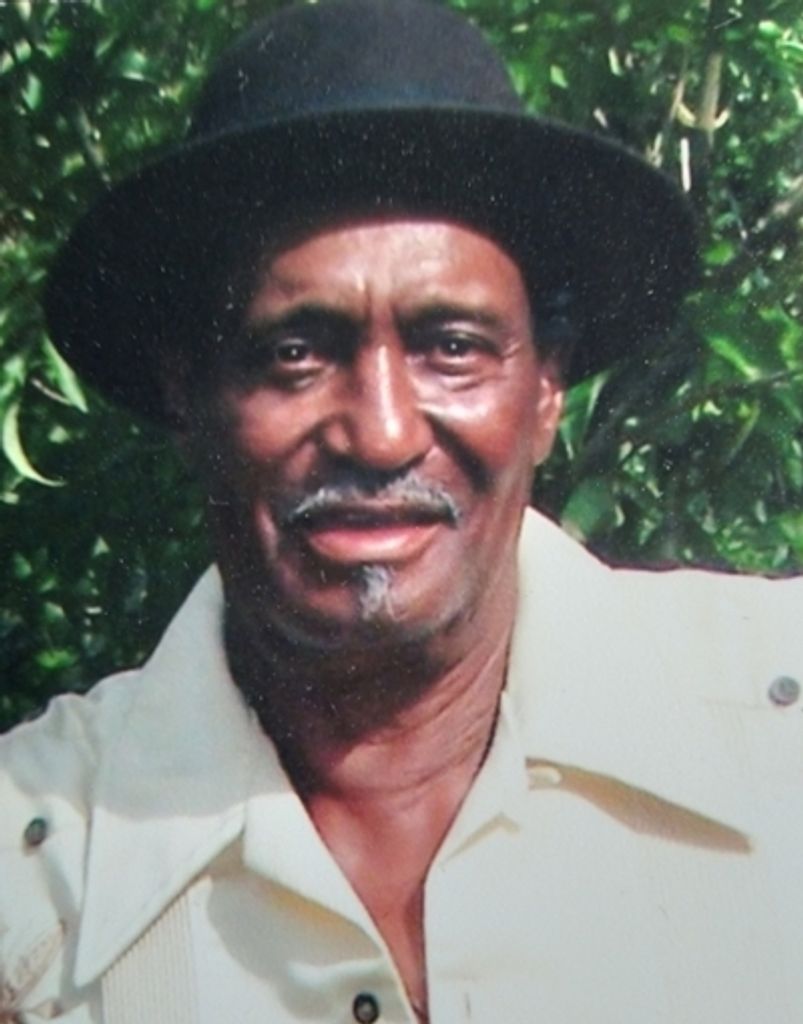 Vallin "Zoop" January