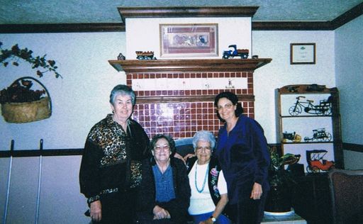 Mary Elsie Kather photo gallery thumbnail 34 of 46