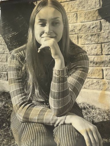 Deanna (Hoskins)  Douglas photo gallery thumbnail 25 of 140