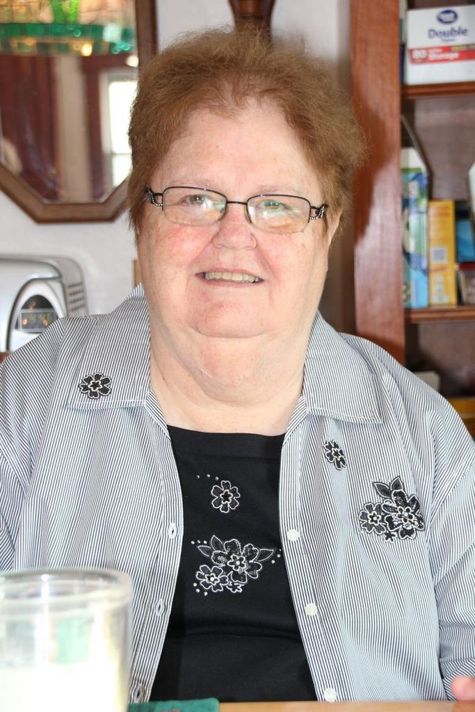 Linda E. Davis Profile Photo