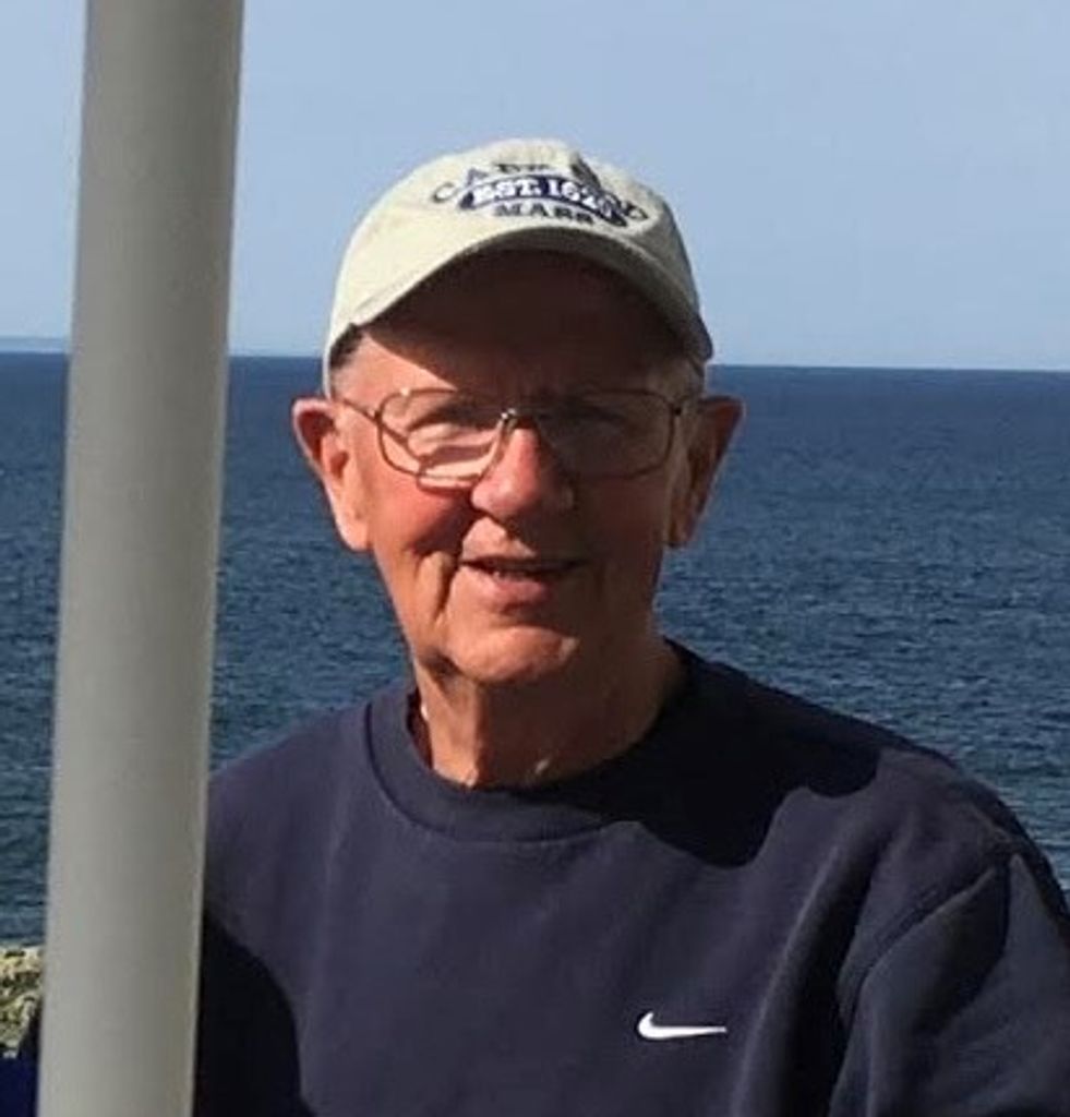 Carl G. Lindahl Jr. Profile Photo