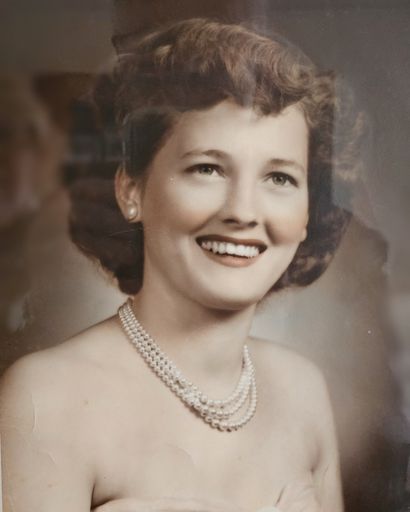 Evelyn Mae Antczak's obituary image