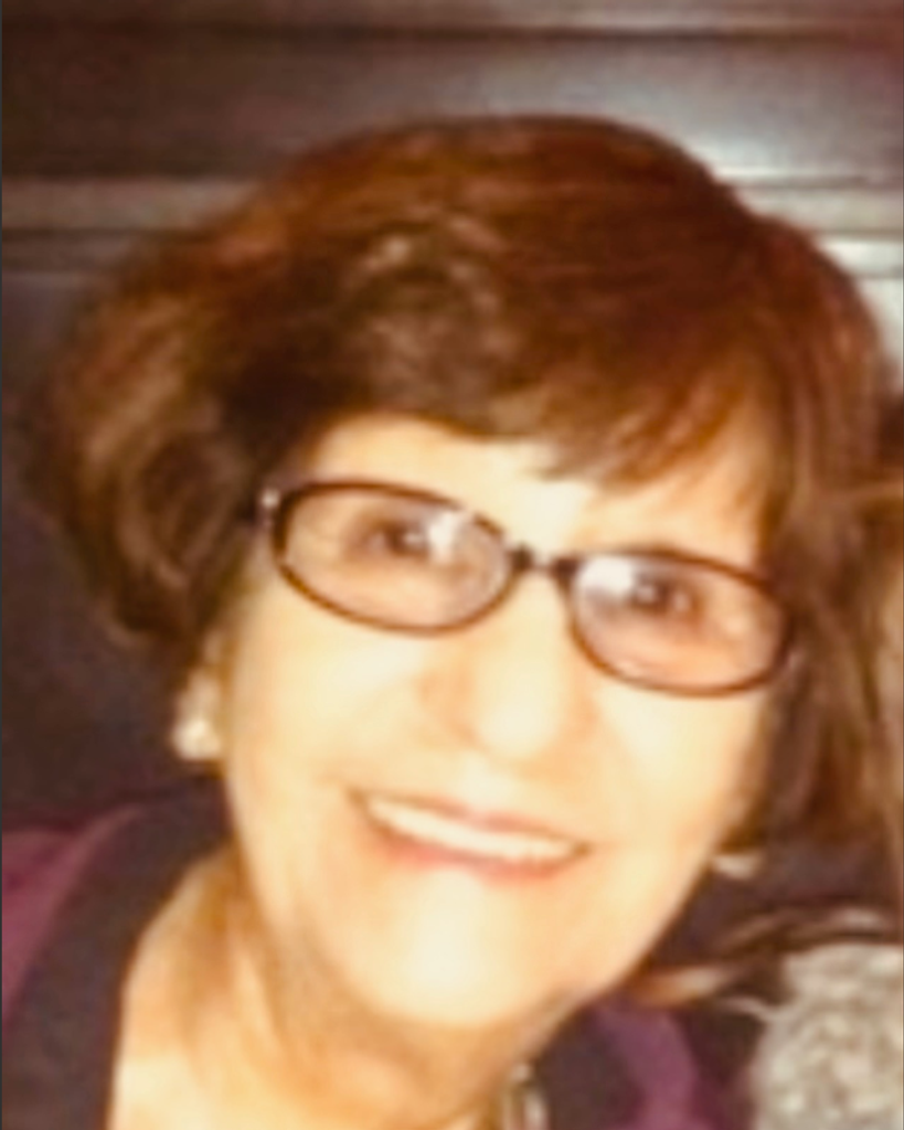 Carmen Dolores Medina