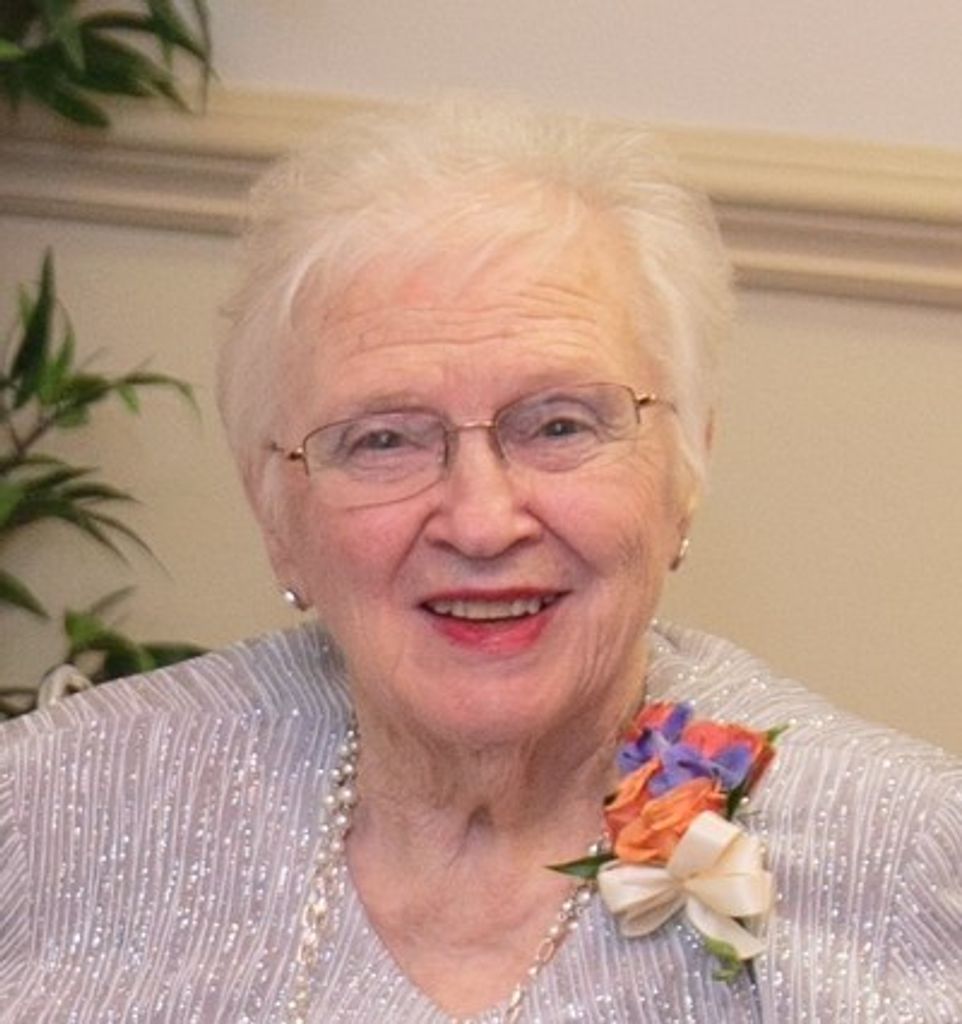 Betty Duncan Luznar Profile Photo