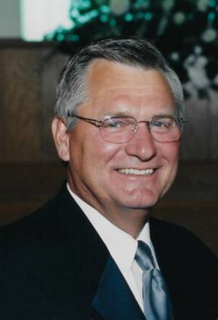 Johnny "John" Ray Zumbahlen