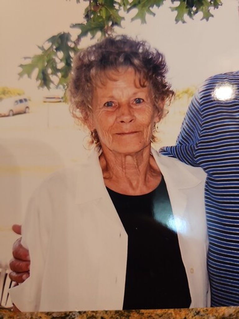 Lynn Carol Reynolds Profile Photo