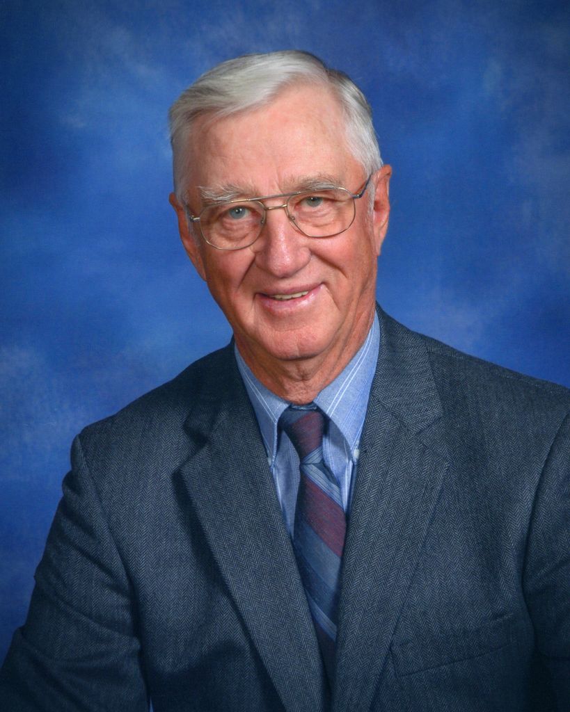 Leslie "Les" Hofstad Profile Photo