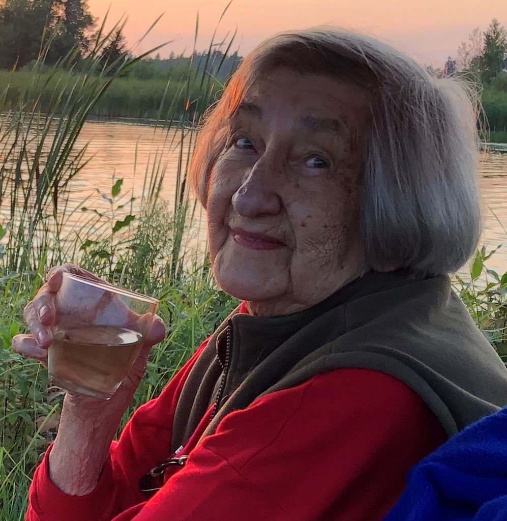 Dorothy Karklin