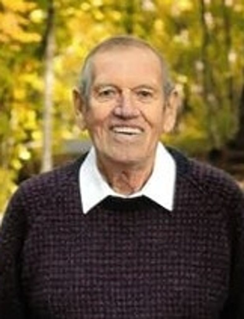 Tom  (Tjamme) Dykstra Profile Photo