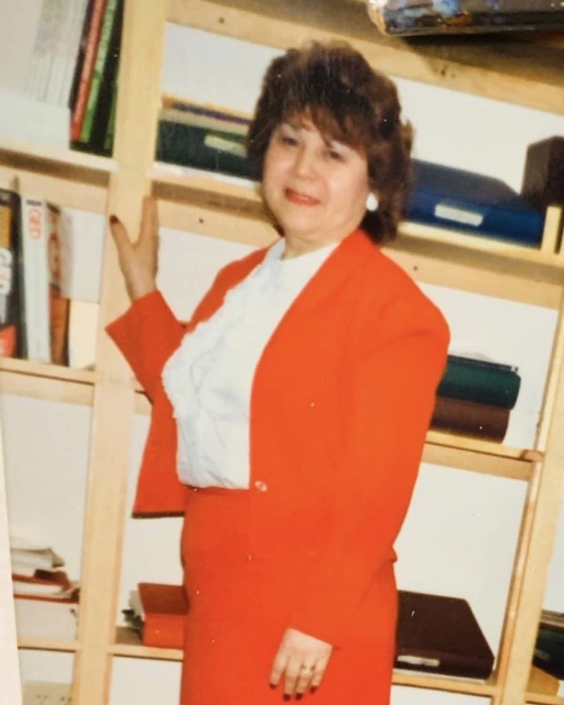 Adelaida Nieves