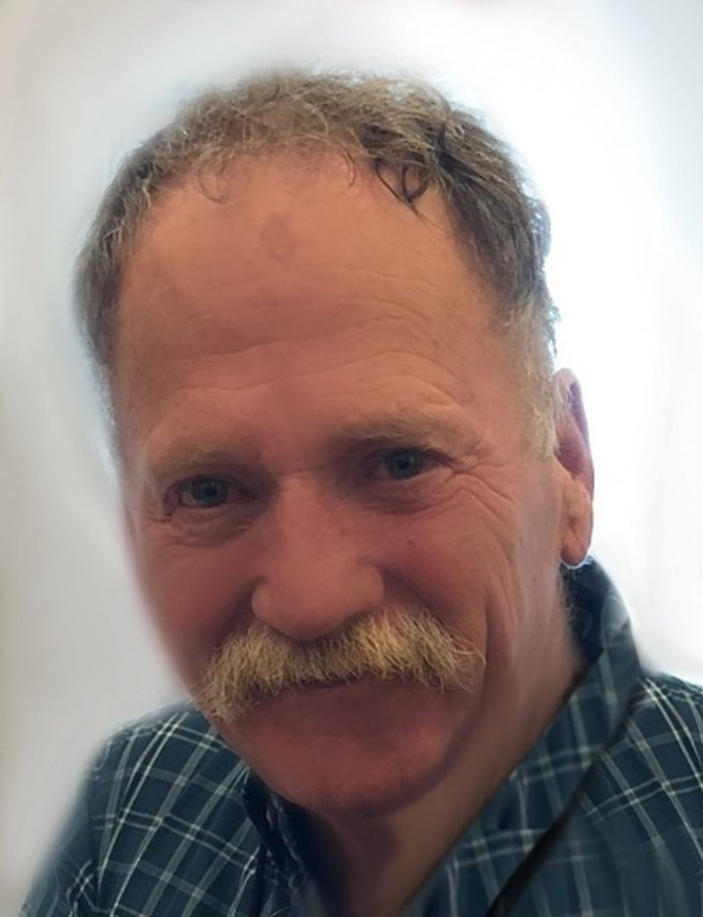 Edward Douglas Profile Photo