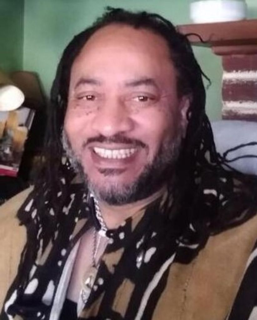 Michael Lloyd Lucas Profile Photo