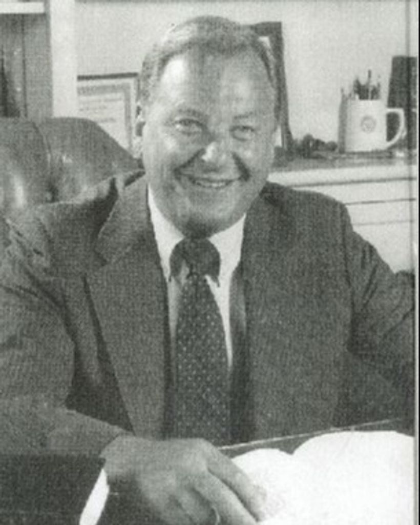 Charles Freeman Geschickter, Jr. Profile Photo