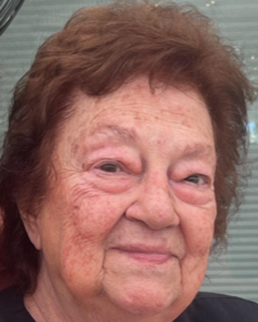 Louise Cavanagh Profile Photo