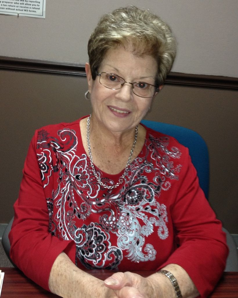 Maxzeina "Maxine" Asher