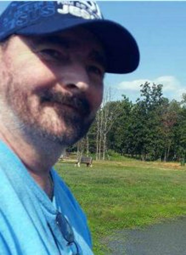 Robert William Brown, Jr. Profile Photo