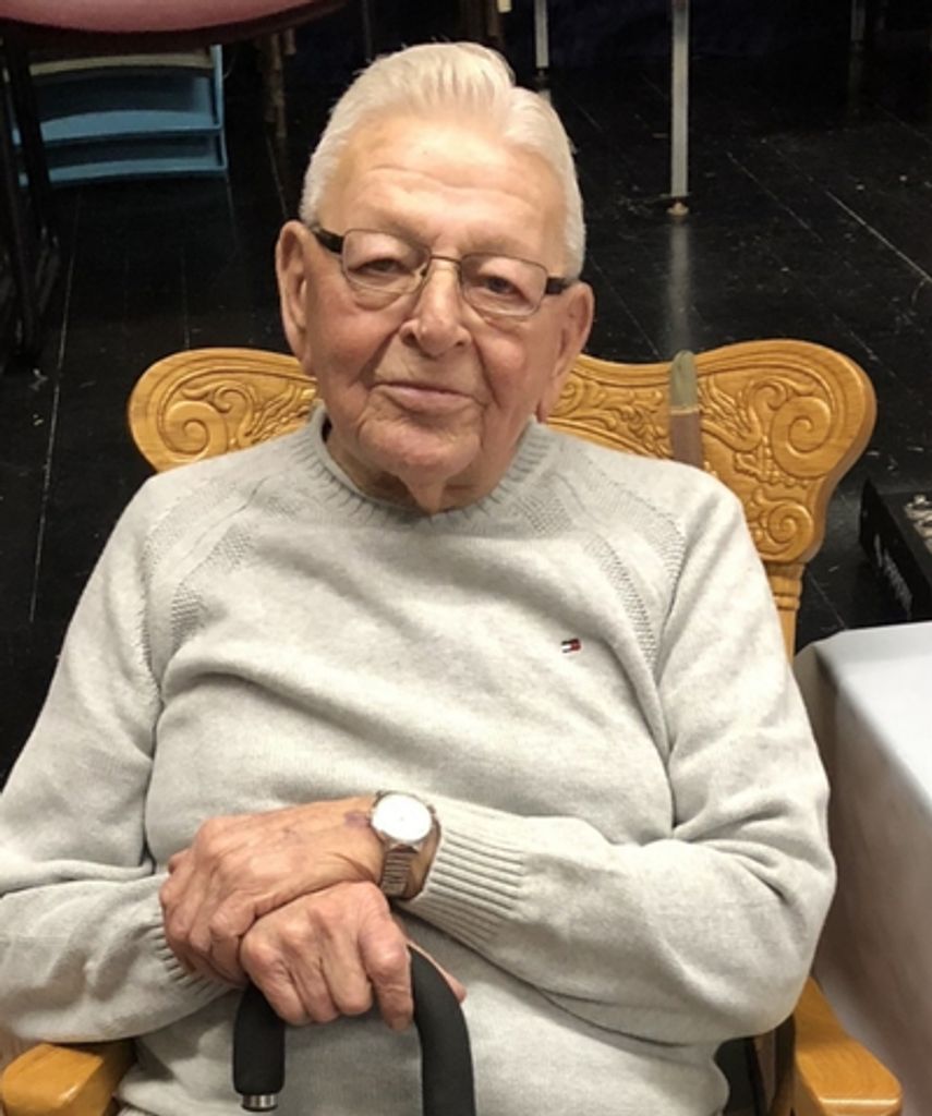 Everett Warren Murray Profile Photo
