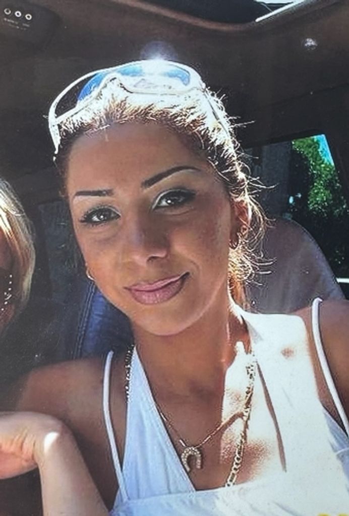 Mehrnoosh Hatami Profile Photo