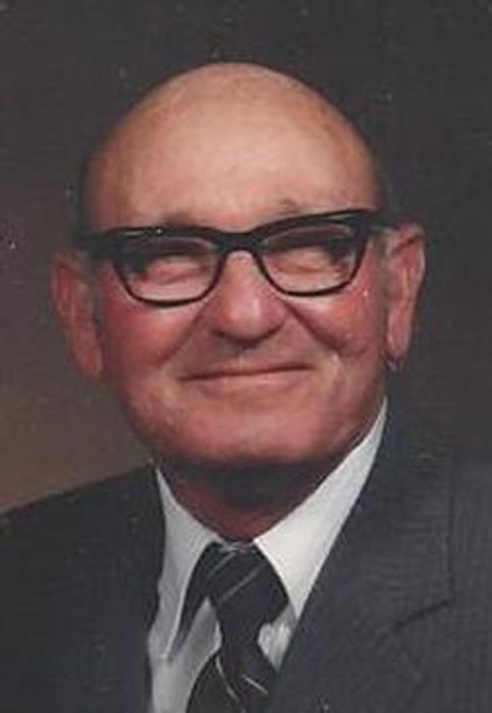 Robert "Bob" Williams